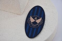 เสื้อผ้า ตราส่งความร้อนซิลิโคนตามความต้องการ พร้อมโลโก้ 3 สี