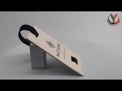 ดูป้ายแขวนแบรนด์โลโก้นูนแบบกำหนดเองกระดาษรีไซเคิลสำหรับการสาธิตเสื้อผ้า