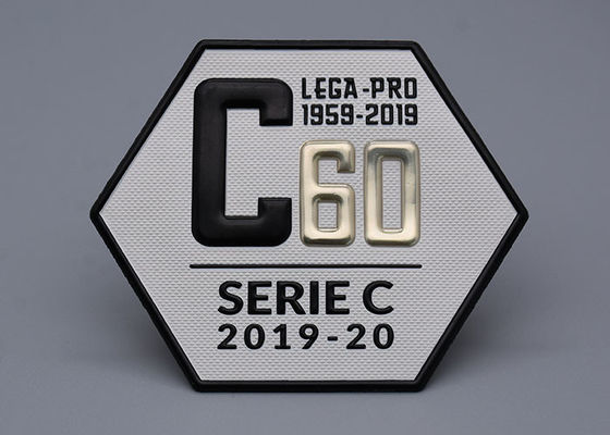 ฉลากเสื้อผ้าถ่ายเทความร้อนด้วยแรงดันที่กำหนดเองพร้อมโลโก้ 3D TPU