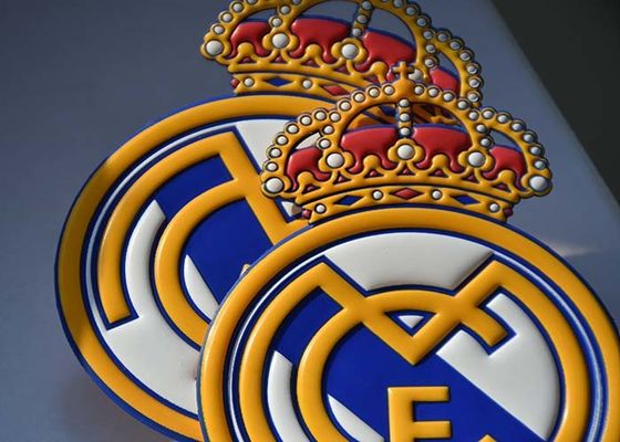 ฉลากการถ่ายเทความร้อนโลโก้นูน TPU แบบกำหนดเองที่ย่อยสลายได้สำหรับเสื้อผ้า