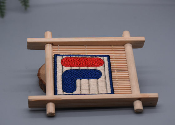 แพทช์เย็บปักถักร้อยเส้นด้ายทดแทนแบบกำหนดเอง 3 มิติสำหรับเสื้อผ้า